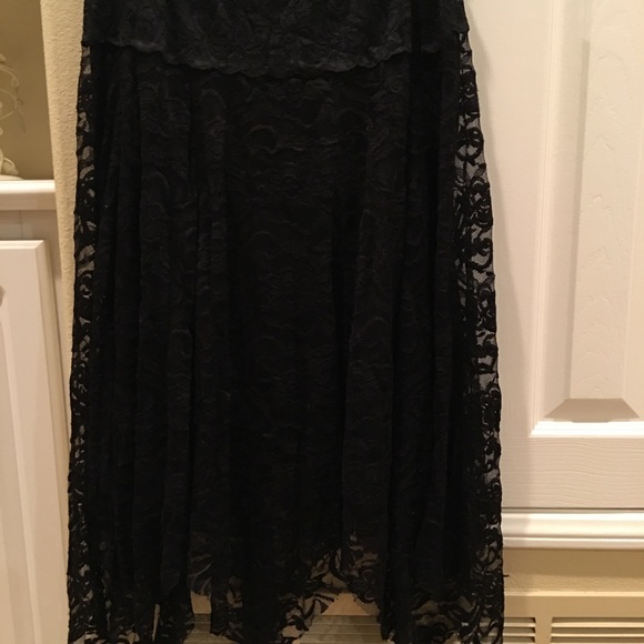 Circle midi black lace skirt - Picture 1 of 6